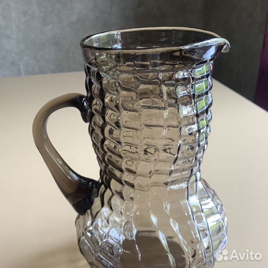 Кувшин из цветного стекла СССР