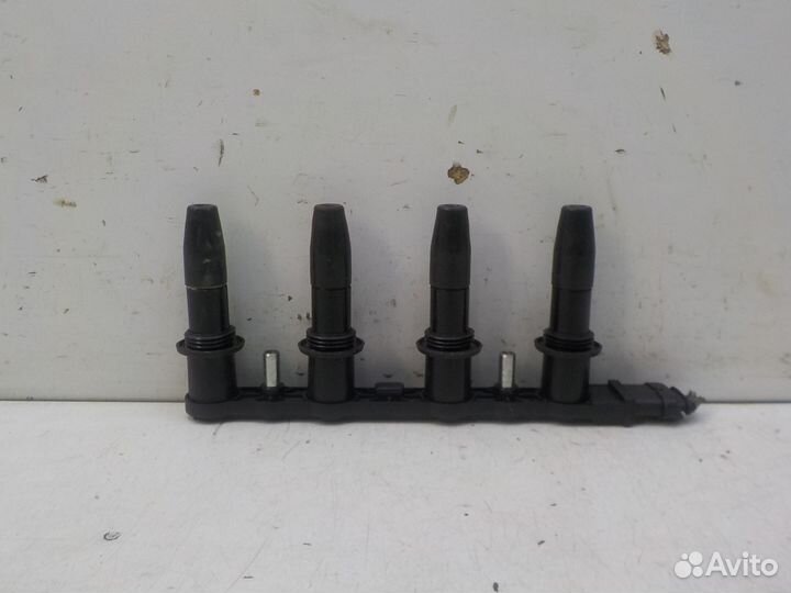 Б/У Б/У Катушка зажигания Opel Zafira B 2005