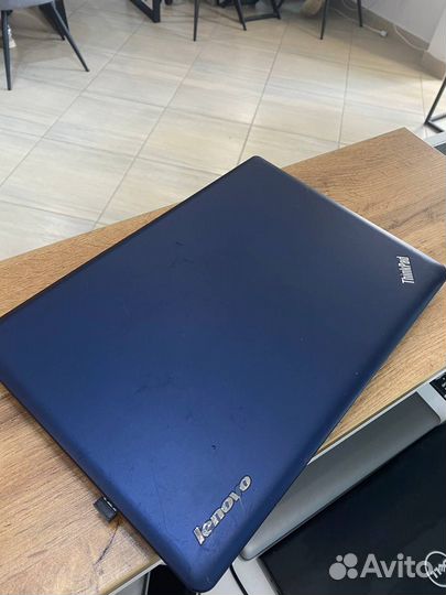 Lenovo thinkpad e330