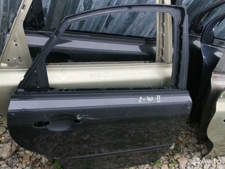 Дверь задняя правая на Volvo S40 2 поколение