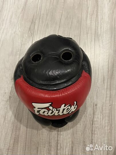 Боксерский шлем fairtex