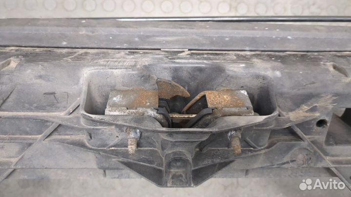 Рамка передняя Skoda Rapid, 2015