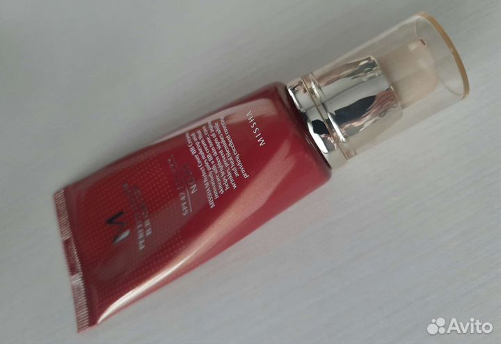 Тональный крем missha