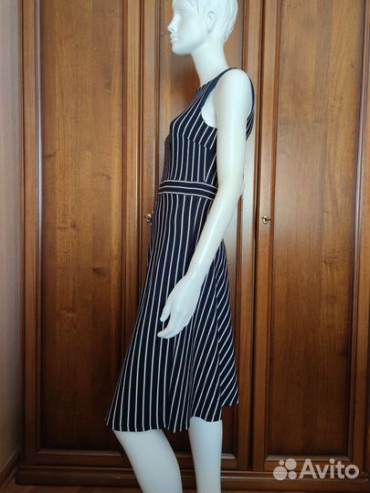 Ann Taylor (оригинал) женское платье 42-44