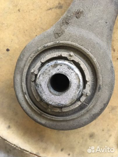 Рычаг подвески Volkswagen Phaeton (2273)