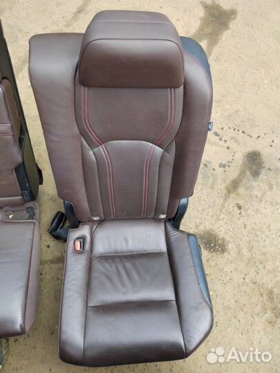 Сиденья комплект Lexus Rx4 Rx200T Rx300 Rx350