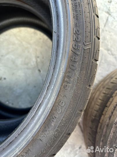 Constancy LY566 225/40 R18 и 255/35 R18