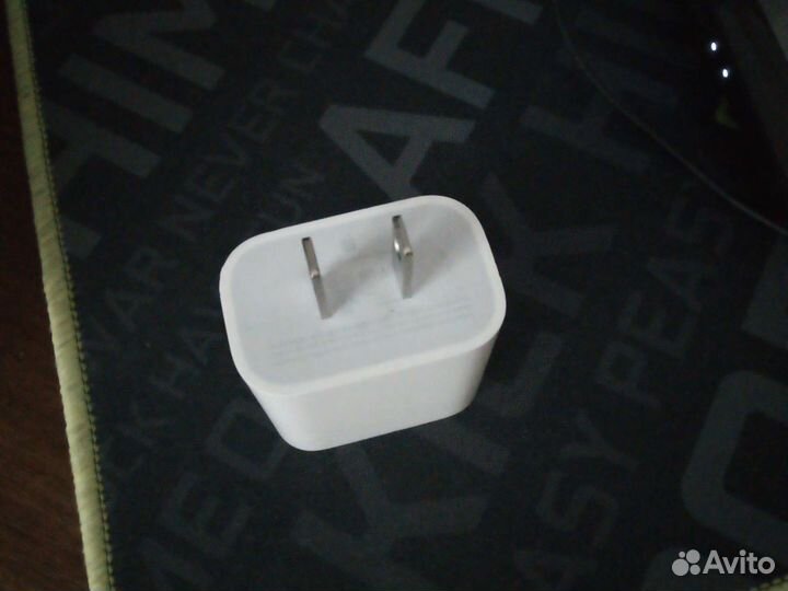 Блок питания на iPhone