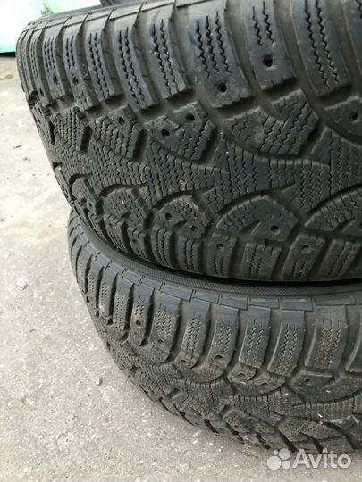 Gislaved Nord Frost III 215/55 R16