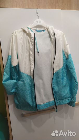Ветровка для девочки 152