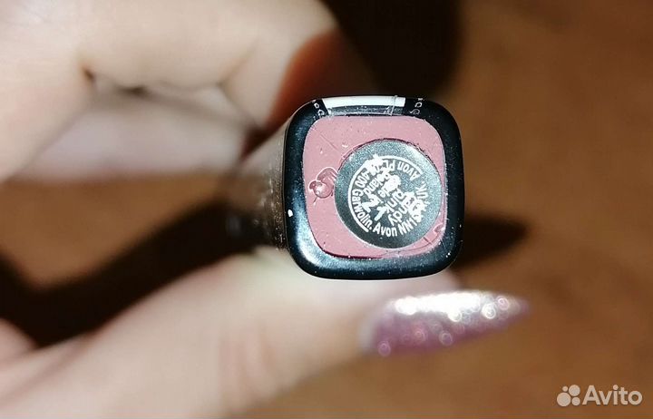 Жидкая помада Avon