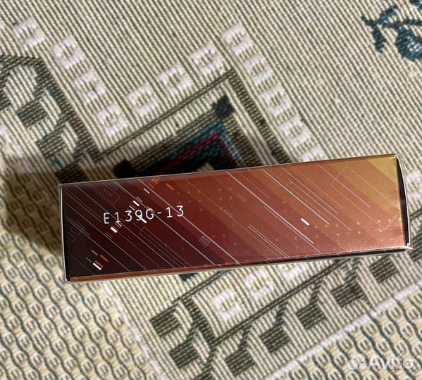 Escentric Molecules Escentric 02