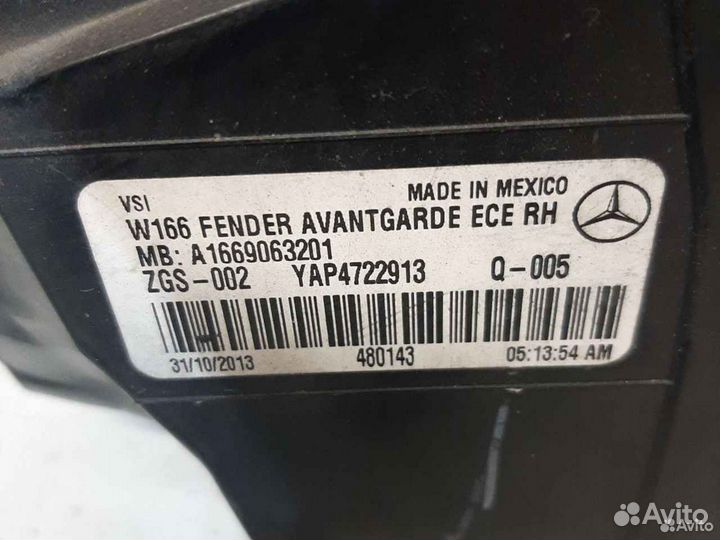 Фонарь задний Мерседес мл 166