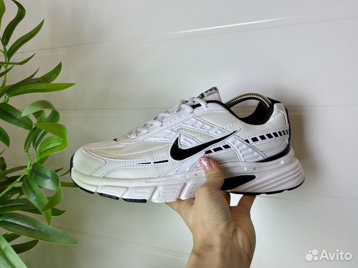 Кроссовки Nike Initiator