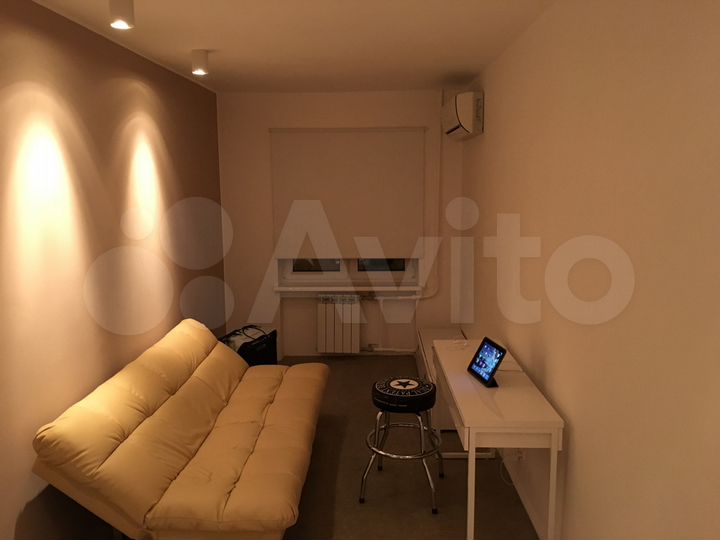 2-к. квартира, 45 м², 2/4 эт.