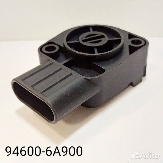 Датчик педали газа Hyundai HD65 HD78 946006A900