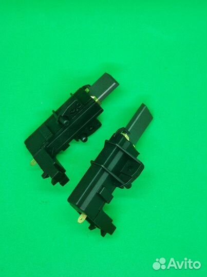 Щетки мотора 2шт черн.(5x13.5x32SN) в каркасе/ (ки