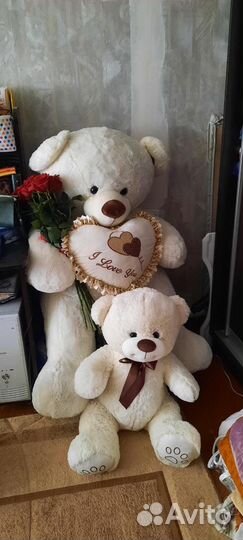 Большие плюшевые медведи