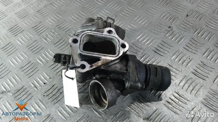 Корпус термостата Mitsubishi Space Wagon