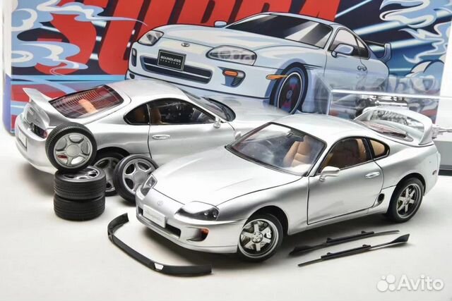 Toyota Supra A80 с мотором 1:18 предзаказ