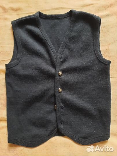 Жилетки (размер 32, 34)