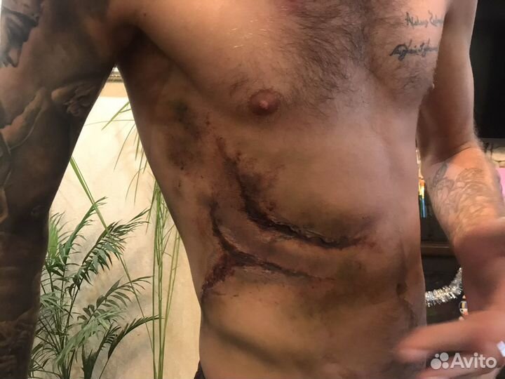 Грим реалистичный, бутафория к образу