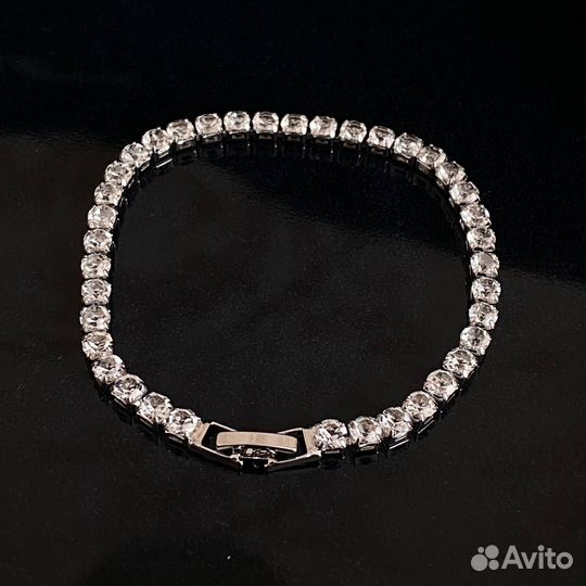 Браслет с фианитами сверкающий