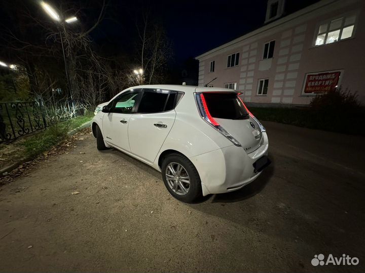 Nissan Leaf AT, 2013, 174 000 км