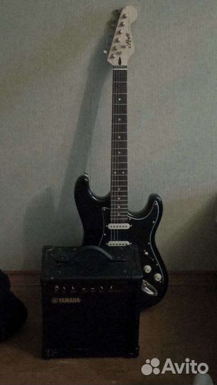 Электрогитара flight с комбиком Yamaha GA 15ll