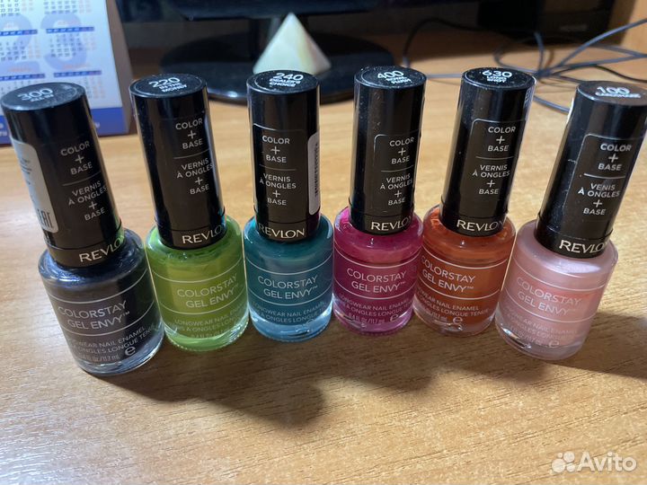 Лак для ногтей revlon