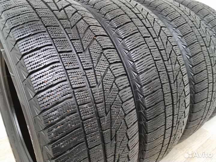 Hankook Winter I'Cept IZ2A 225/60 R17 103T
