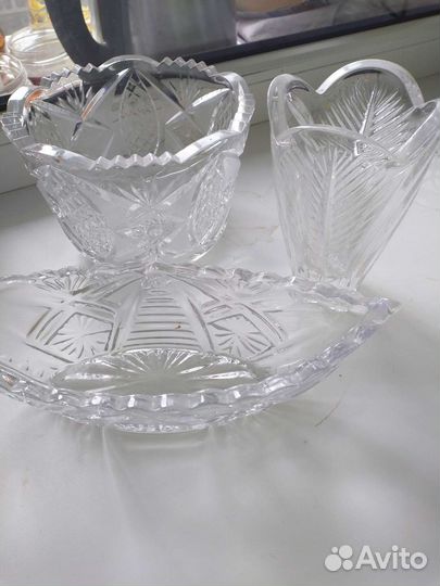 Хрустальная ваза