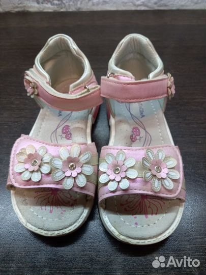 Босоножки 27р