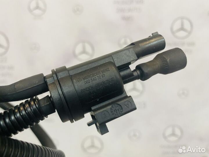 Клапан электромагнитный Mercedes W204