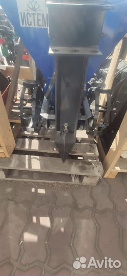 Картофелесажалка для мотоблока