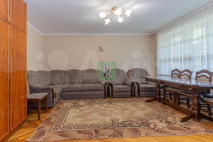 3-к. квартира, 70 м², 4/5 эт.