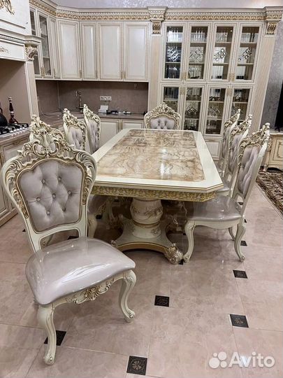 Кухонный стол. Доставка по всей России