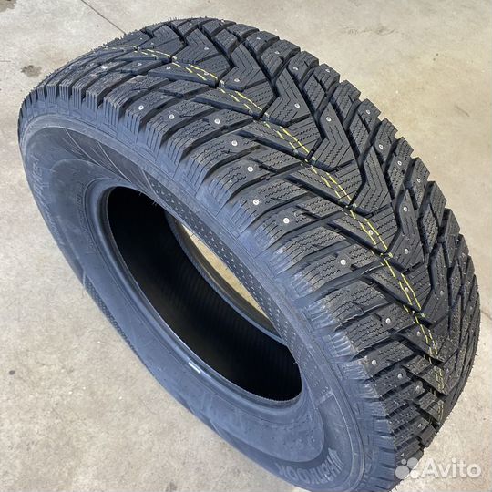 Hankook Winter i'Pike X W429A 275/45 R21 110T