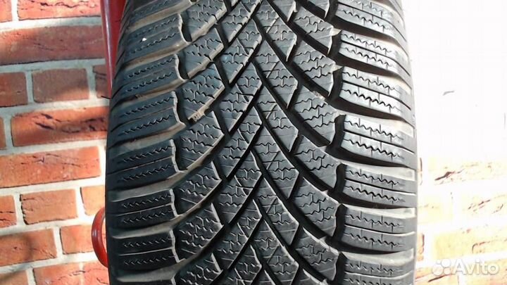 Bridgestone Blizzak LM-005 205/55 R16