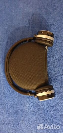 Наушники Мерседес майбах