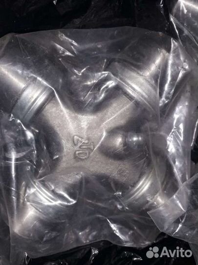 Крестовина карданного вала 39+118