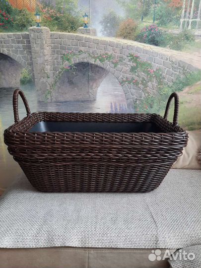 Кашпо из ротанга