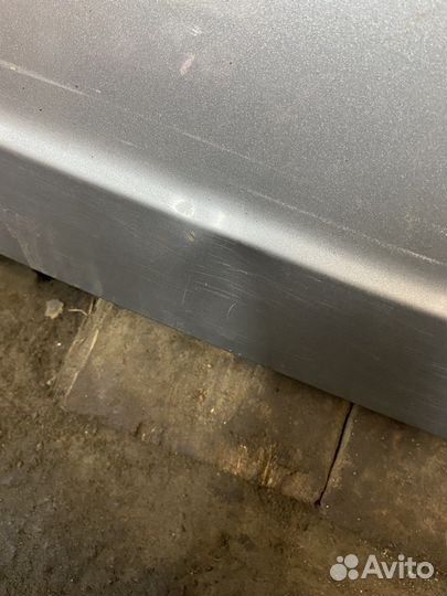 Крышка багажника в сборе Toyota Avensis 2