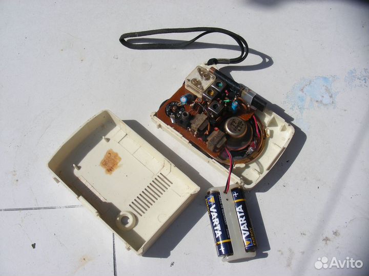 Радиоприемник Sanyo rp 1270