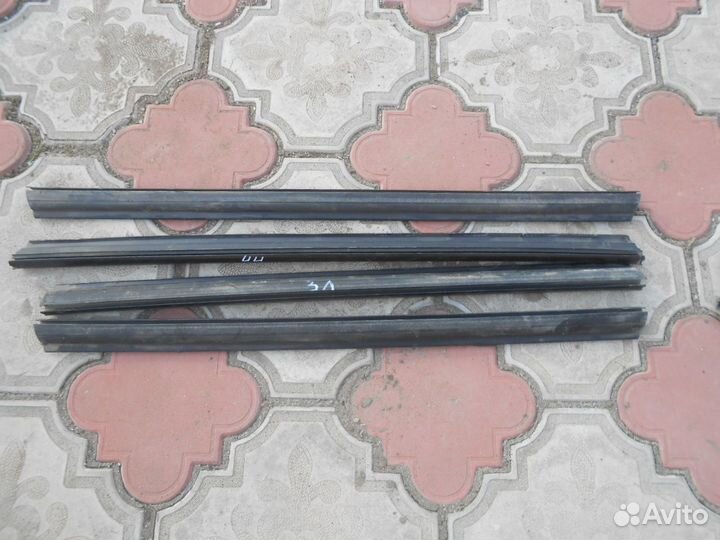 Уплотнитель двери бархотка Chevrolet Niva Нива