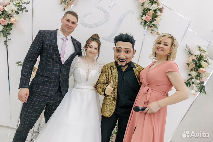 Ведущая - тамада + диджей