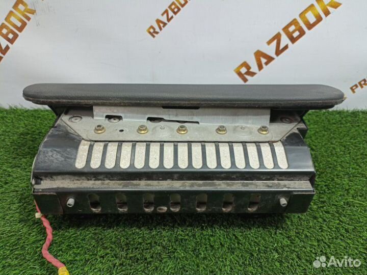 Подушка безопасности пассажира передняя Mazda