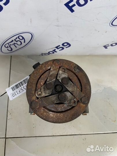 Компрессор кондиционера Ford Focus 3 CB8 1.6