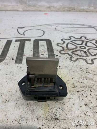 Резистор отопителя Nissan Almera Classic B10 QG16