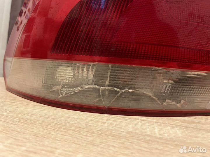 Задний фонарь vw polo